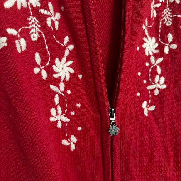 Vintage Floral Embroidered Red Zip Cardigan - Picture 4 of 5